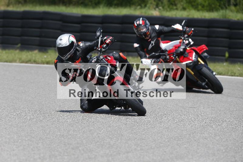 /27 12.06.2025 Ducati Schweiz Trackday Warmup  ADR/gelb-jeaune/ohne